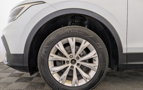 Volkswagen Tiguan II, 2021 год, 1 850 000 рублей, 18 фотография