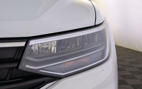 Volkswagen Tiguan II, 2021 год, 1 850 000 рублей, 17 фотография
