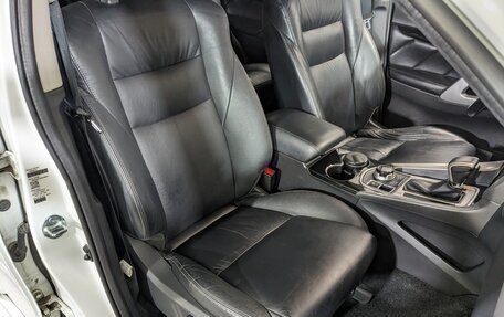 Mitsubishi Pajero Sport III рестайлинг, 2018 год, 2 600 000 рублей, 16 фотография
