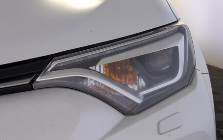 Toyota RAV4, 2019 год, 2 100 000 рублей, 17 фотография
