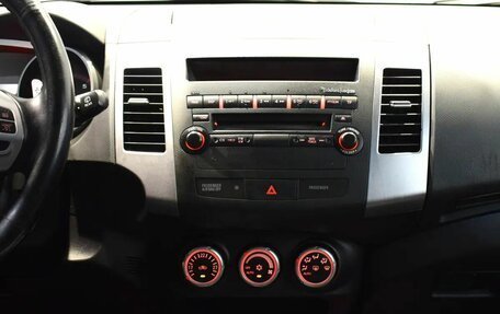 Mitsubishi Outlander III рестайлинг 3, 2008 год, 1 030 000 рублей, 7 фотография