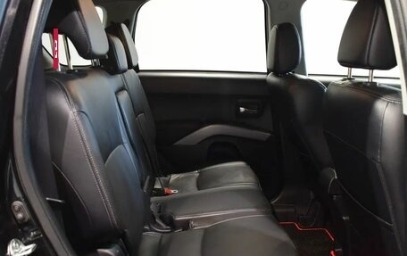 Mitsubishi Outlander III рестайлинг 3, 2008 год, 1 030 000 рублей, 14 фотография