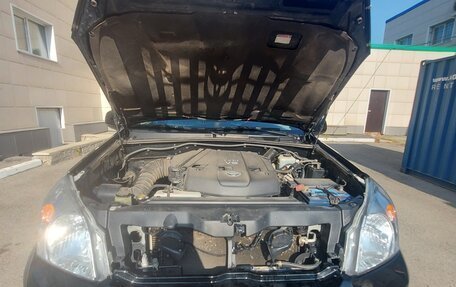 Toyota Land Cruiser Prado 120 рестайлинг, 2008 год, 2 300 000 рублей, 2 фотография