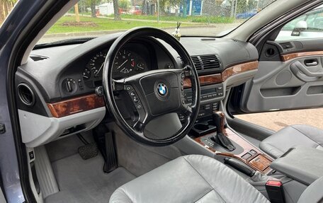 BMW 5 серия, 2001 год, 900 000 рублей, 14 фотография