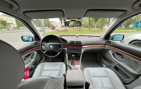 BMW 5 серия, 2001 год, 900 000 рублей, 17 фотография