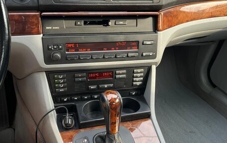 BMW 5 серия, 2001 год, 900 000 рублей, 19 фотография