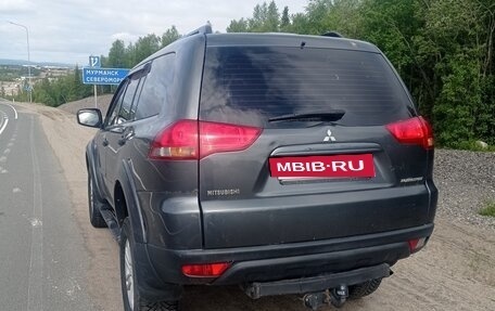 Mitsubishi Pajero Sport II рестайлинг, 2013 год, 1 350 000 рублей, 4 фотография