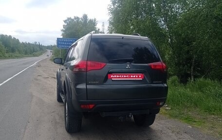 Mitsubishi Pajero Sport II рестайлинг, 2013 год, 1 350 000 рублей, 9 фотография