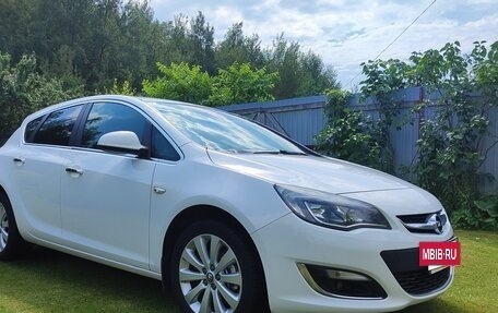 Opel Astra J, 2013 год, 830 000 рублей, 6 фотография