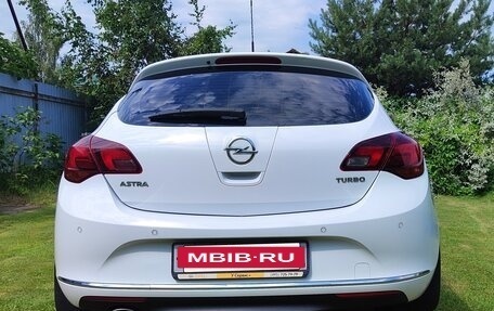 Opel Astra J, 2013 год, 830 000 рублей, 11 фотография