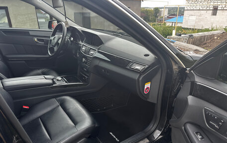 Mercedes-Benz E-Класс, 2010 год, 1 450 000 рублей, 14 фотография