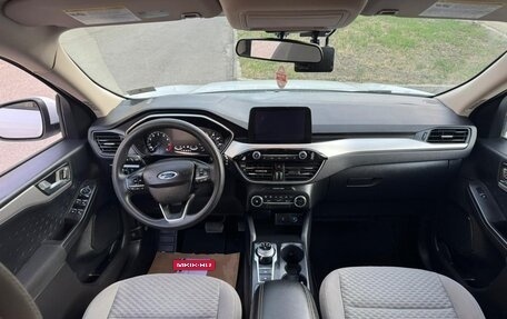 Ford Escape, 2019 год, 1 449 000 рублей, 8 фотография