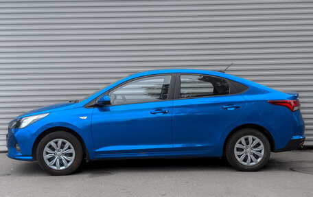 Hyundai Solaris II рестайлинг, 2021 год, 1 625 000 рублей, 8 фотография