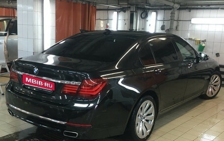 BMW 7 серия, 2013 год, 2 300 000 рублей, 8 фотография