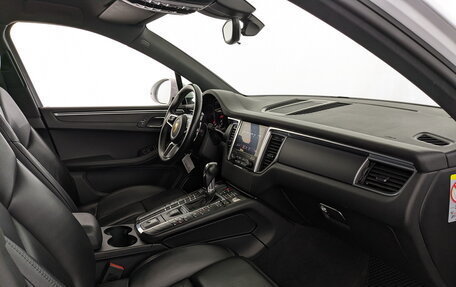 Porsche Macan I рестайлинг, 2017 год, 3 700 000 рублей, 9 фотография