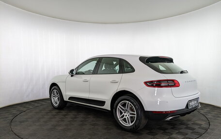 Porsche Macan I рестайлинг, 2017 год, 3 700 000 рублей, 28 фотография
