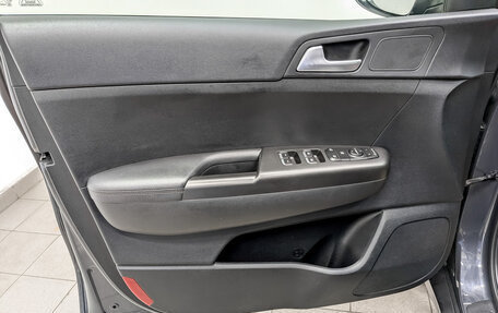 KIA Sportage IV рестайлинг, 2020 год, 2 150 000 рублей, 19 фотография