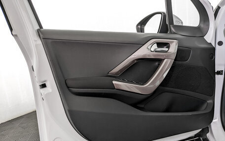 Peugeot 2008 II, 2014 год, 995 000 рублей, 19 фотография