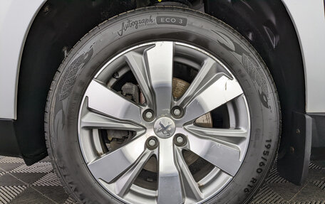 Peugeot 2008 II, 2014 год, 995 000 рублей, 18 фотография