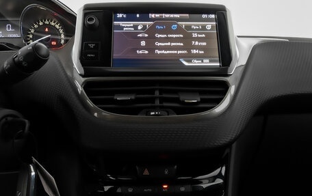 Peugeot 2008 II, 2014 год, 995 000 рублей, 15 фотография