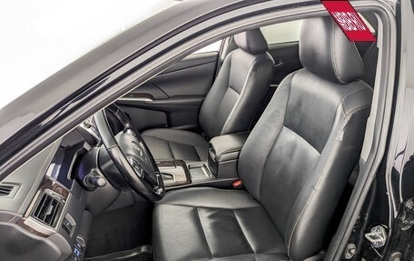 Toyota Camry, 2016 год, 2 060 000 рублей, 20 фотография
