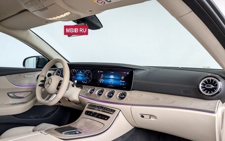 Mercedes-Benz E-Класс, 2021 год, 6 195 000 рублей, 11 фотография
