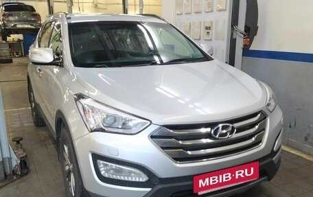 Hyundai Santa Fe III рестайлинг, 2012 год, 1 780 000 рублей, 2 фотография