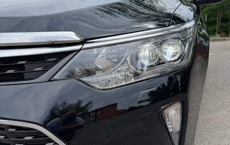 Toyota Camry, 2017 год, 2 850 000 рублей, 3 фотография