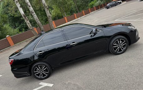 Toyota Camry, 2017 год, 2 850 000 рублей, 6 фотография