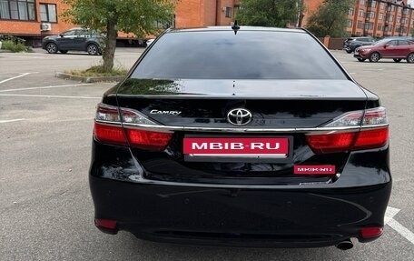 Toyota Camry, 2017 год, 2 850 000 рублей, 9 фотография