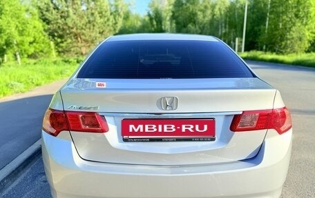 Honda Accord VIII рестайлинг, 2011 год, 1 350 000 рублей, 6 фотография
