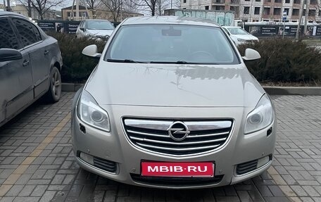 Opel Insignia II рестайлинг, 2011 год, 1 100 000 рублей, 1 фотография