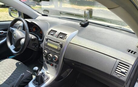 Toyota Corolla, 2011 год, 950 000 рублей, 13 фотография