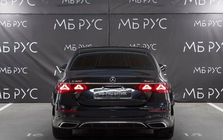 Mercedes-Benz E-Класс, 2023 год, 9 700 000 рублей, 4 фотография