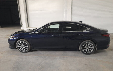 Lexus ES VII, 2019 год, 3 500 000 рублей, 4 фотография
