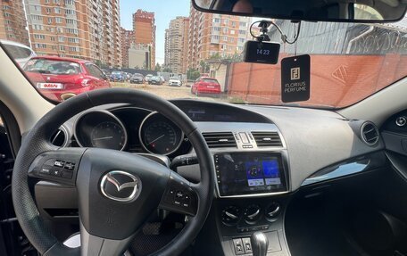 Mazda 3, 2012 год, 1 050 000 рублей, 2 фотография