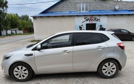 KIA Rio III рестайлинг, 2013 год, 950 000 рублей, 4 фотография