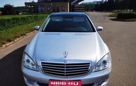 Mercedes-Benz S-Класс, 2008 год, 3 500 000 рублей, 1 фотография