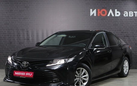 Toyota Camry, 2018 год, 2 291 000 рублей, 1 фотография