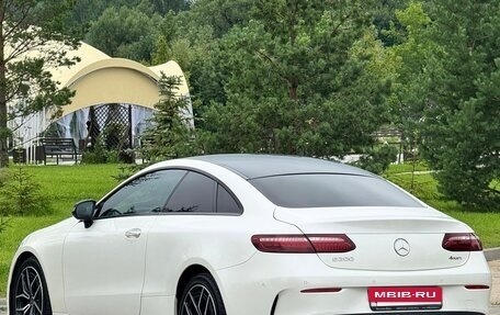 Mercedes-Benz E-Класс, 2021 год, 5 900 000 рублей, 2 фотография