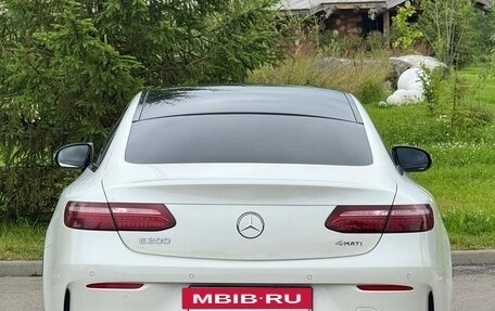 Mercedes-Benz E-Класс, 2021 год, 5 900 000 рублей, 4 фотография