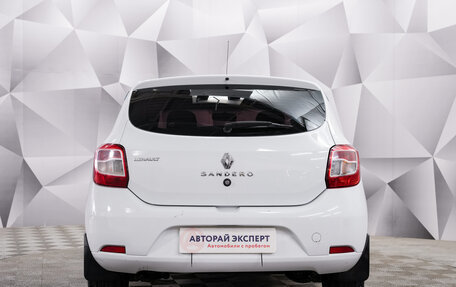 Renault Sandero II рестайлинг, 2018 год, 741 000 рублей, 4 фотография