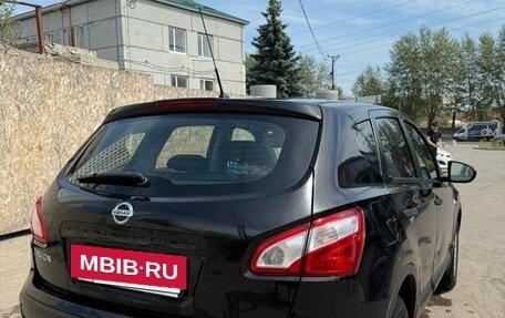 Nissan Qashqai, 2011 год, 710 000 рублей, 3 фотография