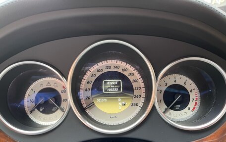 Mercedes-Benz CLS, 2011 год, 2 300 000 рублей, 9 фотография