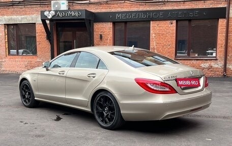 Mercedes-Benz CLS, 2011 год, 2 300 000 рублей, 4 фотография
