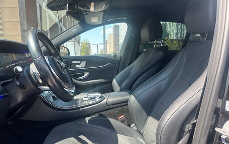 Mercedes-Benz E-Класс, 2019 год, 3 199 000 рублей, 9 фотография