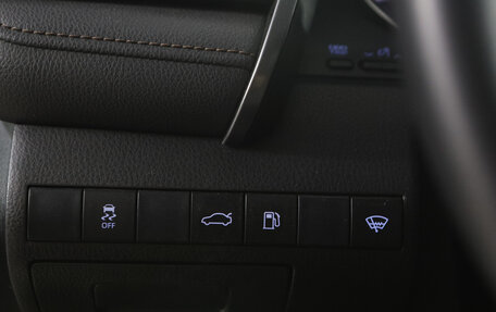 Toyota Camry, 2018 год, 2 291 000 рублей, 15 фотография