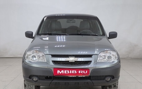 Chevrolet Niva I рестайлинг, 2018 год, 787 000 рублей, 2 фотография