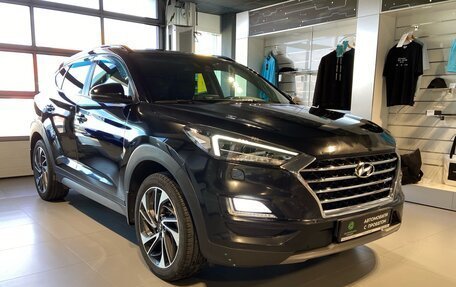 Hyundai Tucson III, 2020 год, 2 420 000 рублей, 2 фотография