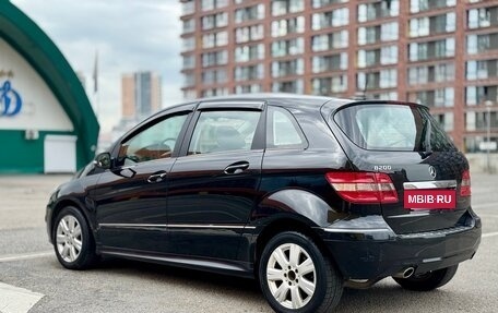 Mercedes-Benz B-Класс, 2010 год, 970 000 рублей, 4 фотография